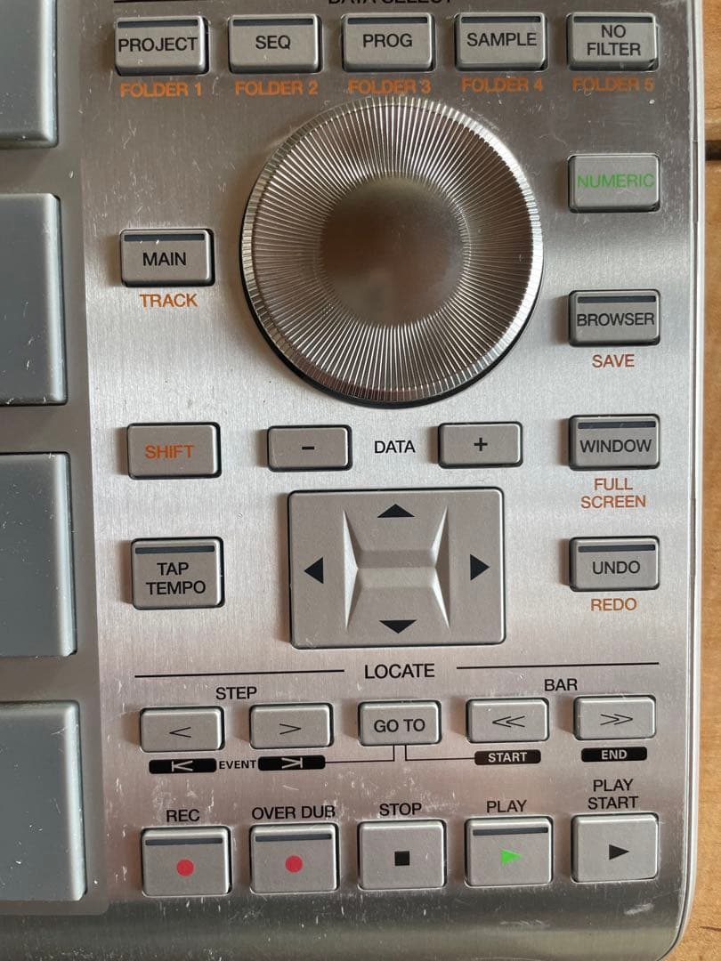 AKAI MPC STUDIO コントローラー ケース付き