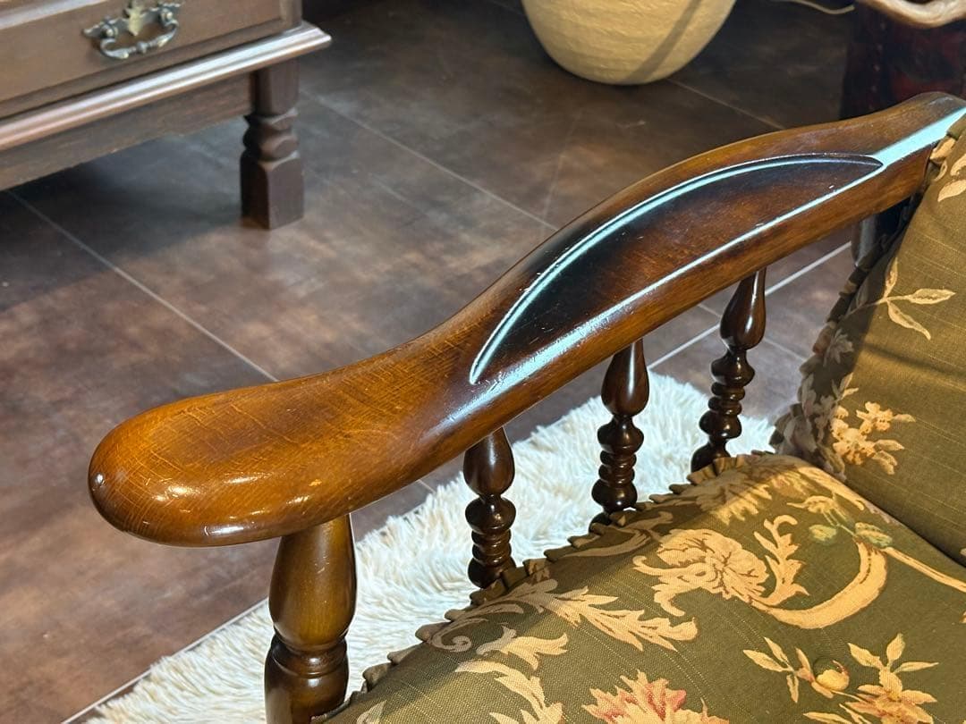 ①カリモク karimoku リクライナー　コロニアル　RC60 レトロ　GG