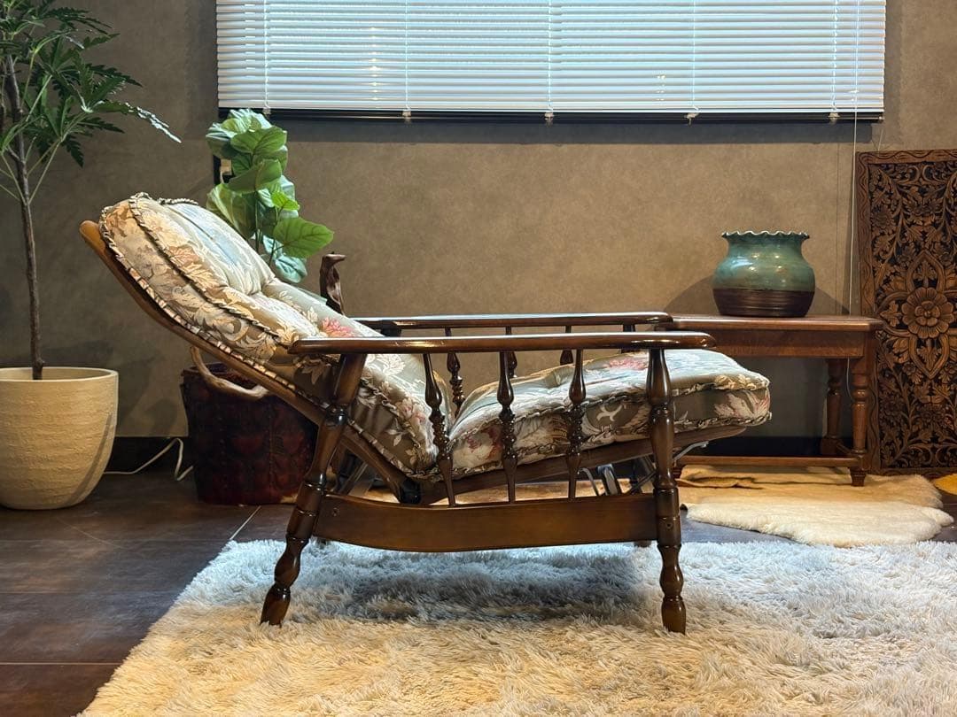 ①カリモク karimoku リクライナー　コロニアル　RC60 レトロ　GG