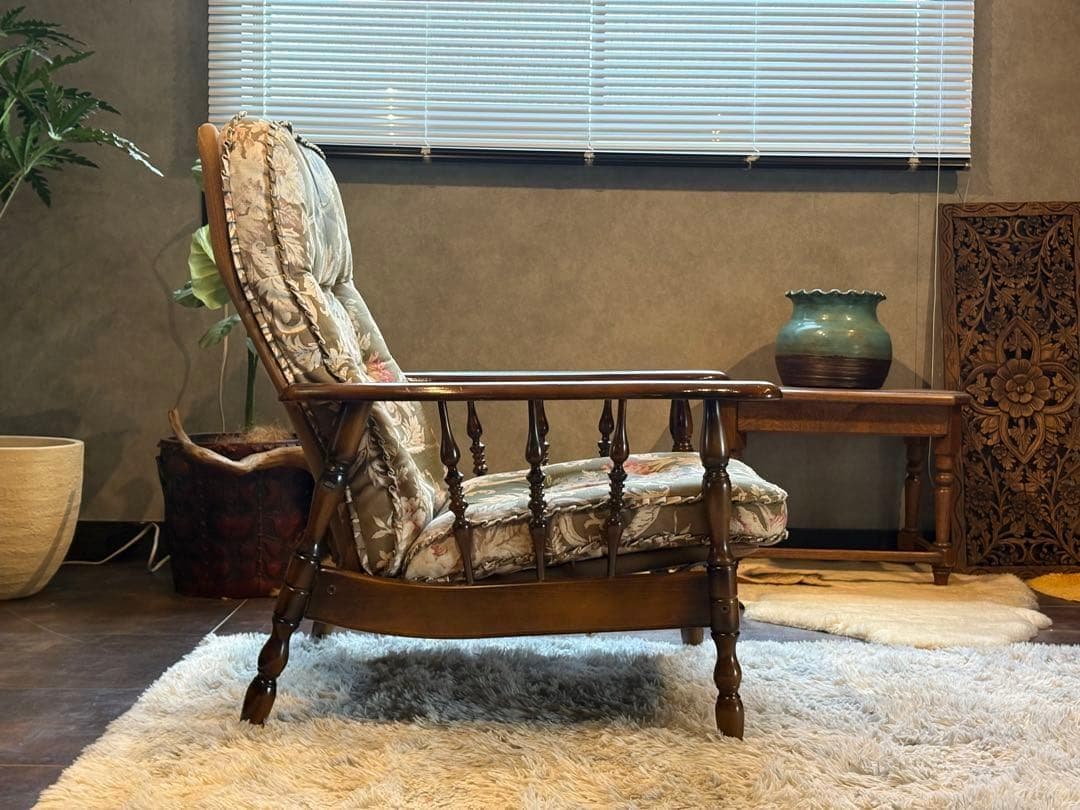 ①カリモク karimoku リクライナー　コロニアル　RC60 レトロ　GG