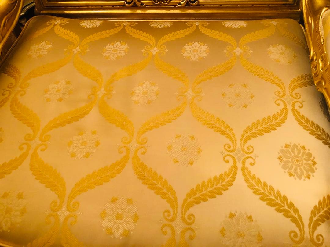 超豪華シリックゴールド金箔　1脚用　イタリア製