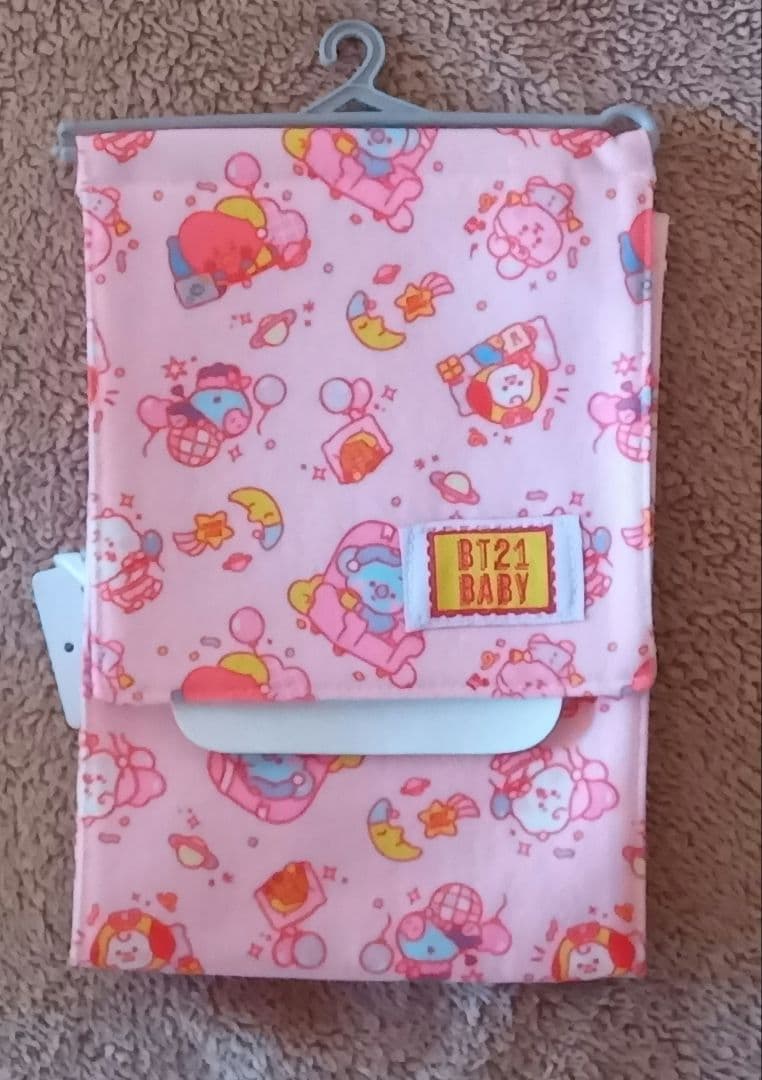 【4点まとめ売り】BT21 ルームマット敷きパッド 布団カバー ペーパーホルダー