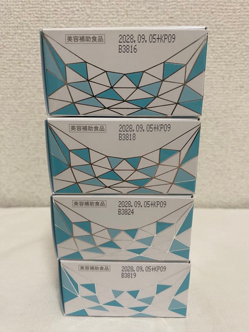 ソルプロプリュスホワイト 30粒 4個