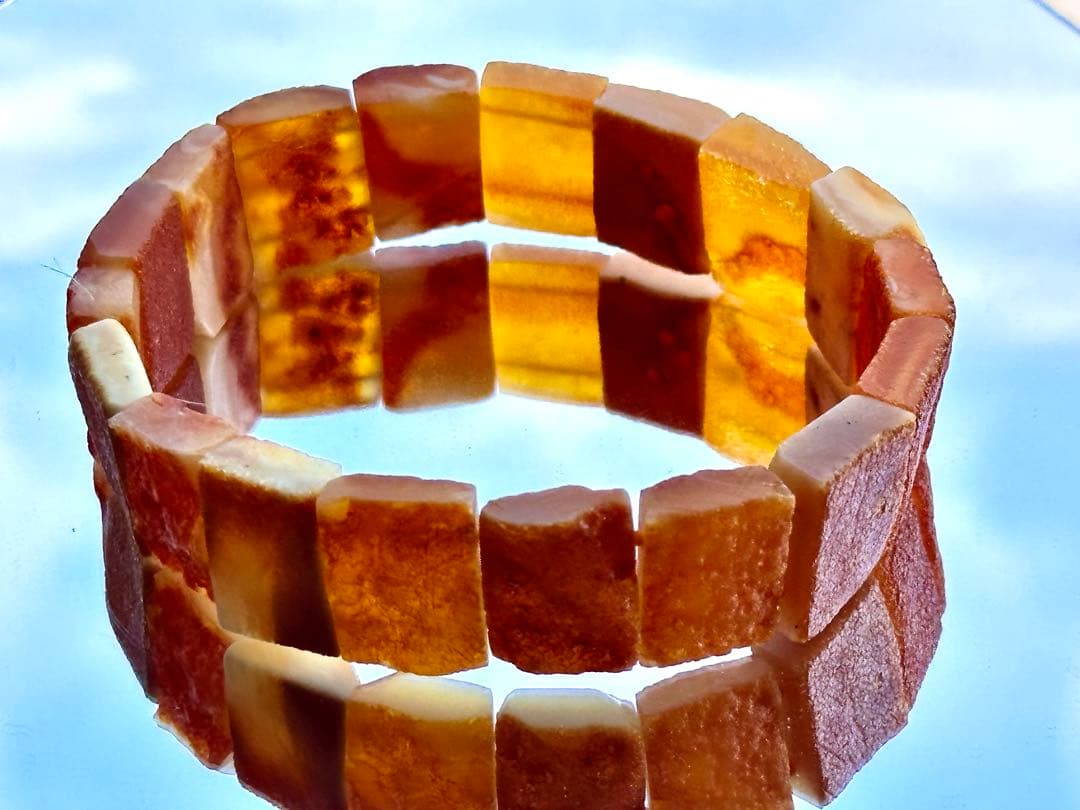 レアスタイル✨ アンバーバングル　琥珀原石タイプ　 ロシア産