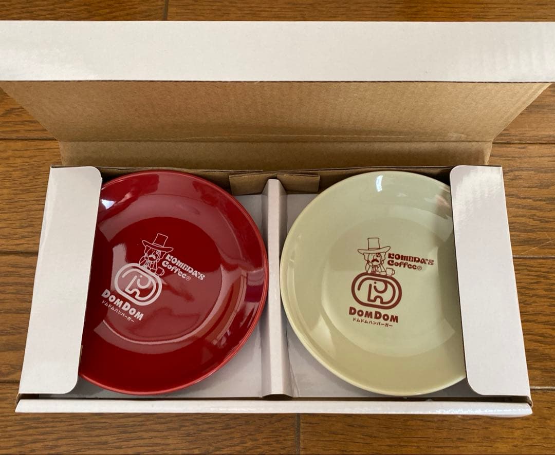 コメダ珈琲 福袋 2026 ドムドムバーガー コラボ グッズ 3点セット 新品