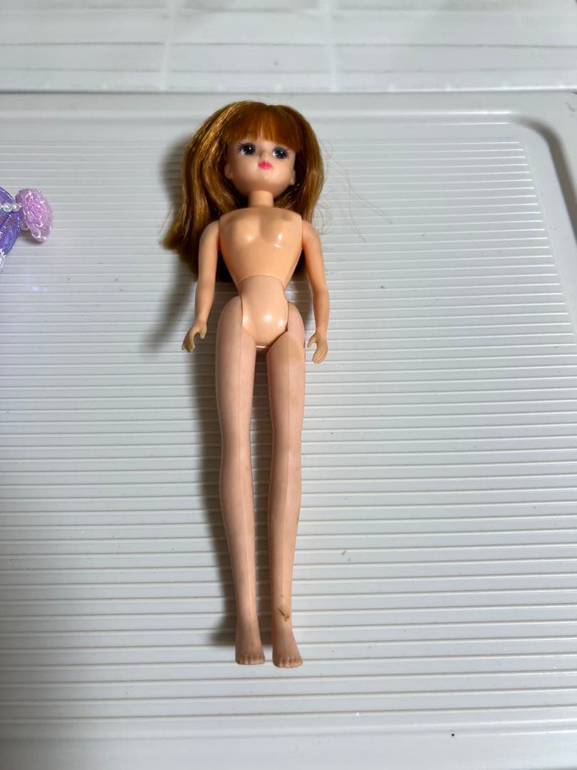 リカちゃん、おばあちゃん、ボーイフレンドのお人形、ウェディングドレスの洋服