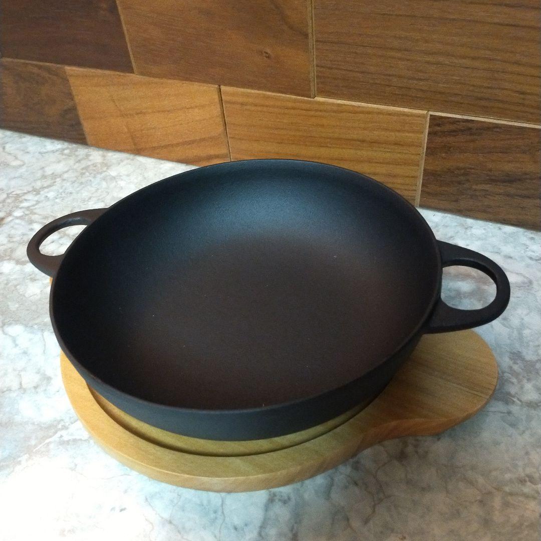 及源　オイゲン　南部鉄器　盛栄堂　ニューラウンド万能鍋　22cm