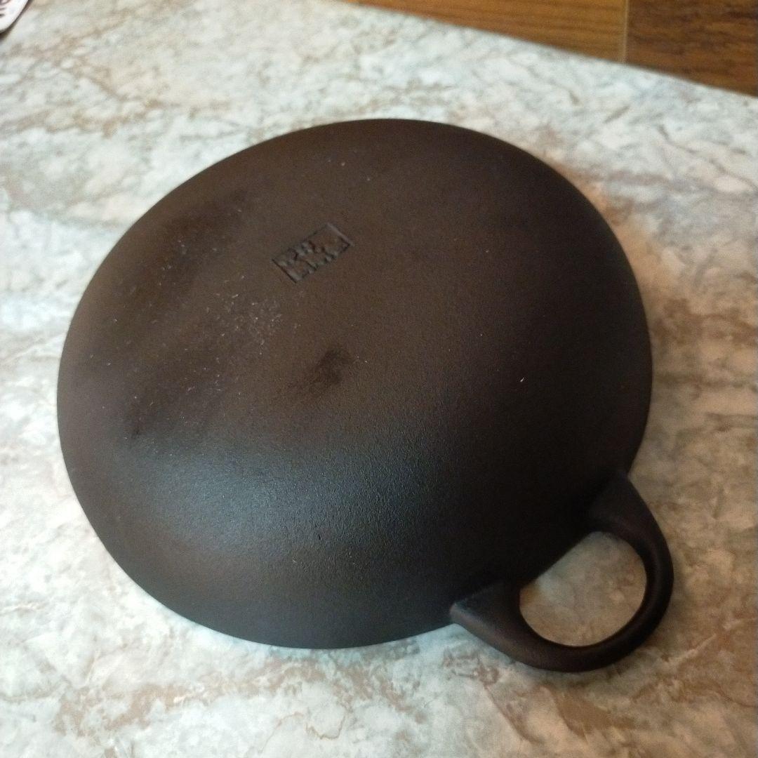 及源　オイゲン　南部鉄器　盛栄堂　ニューラウンド万能鍋　22cm