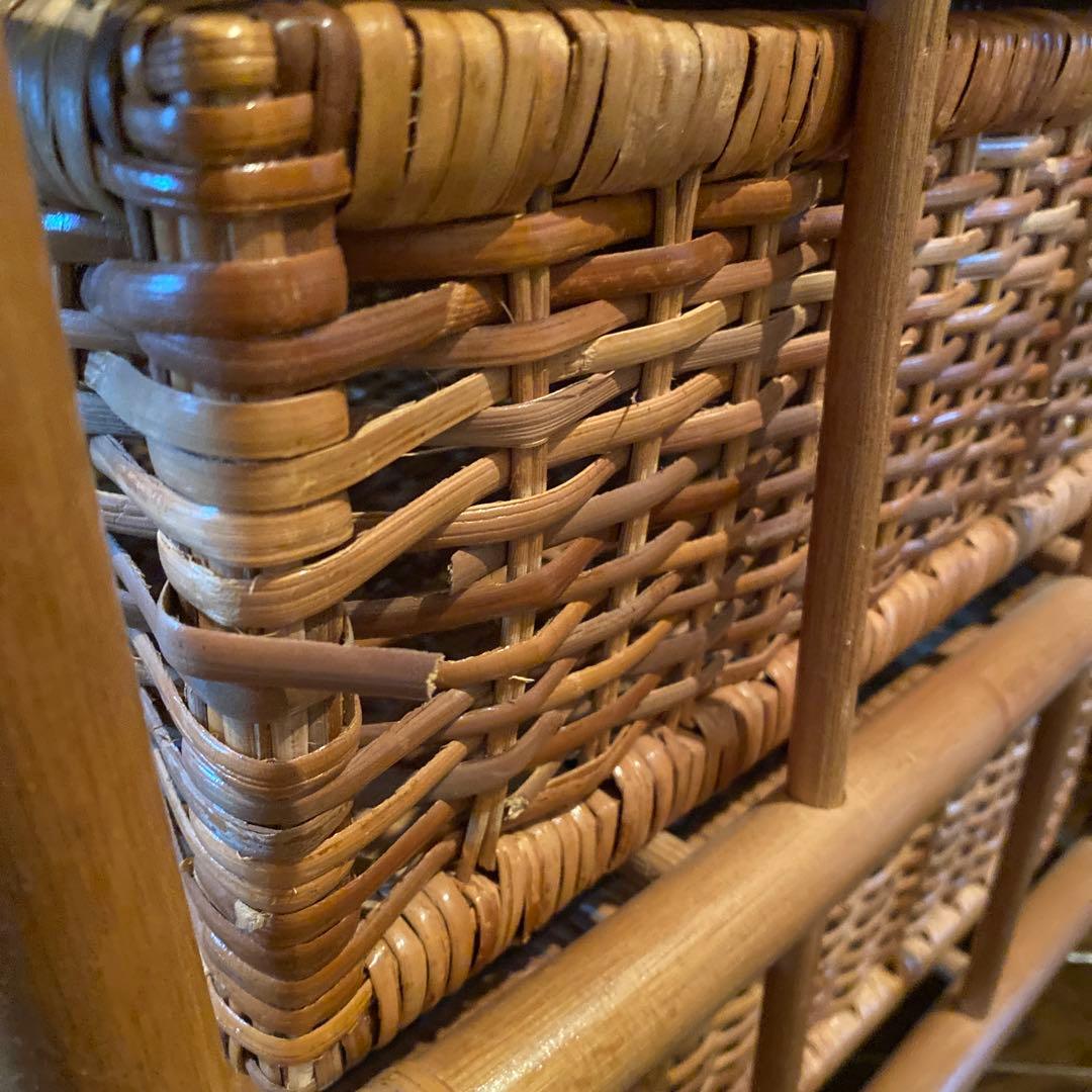 ラタン 4段収納ラック キャスター付き　中古