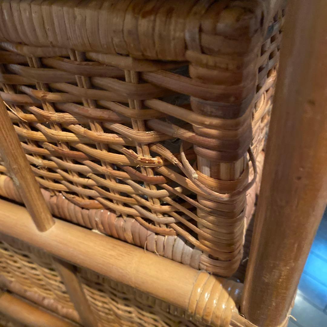 ラタン 4段収納ラック キャスター付き　中古