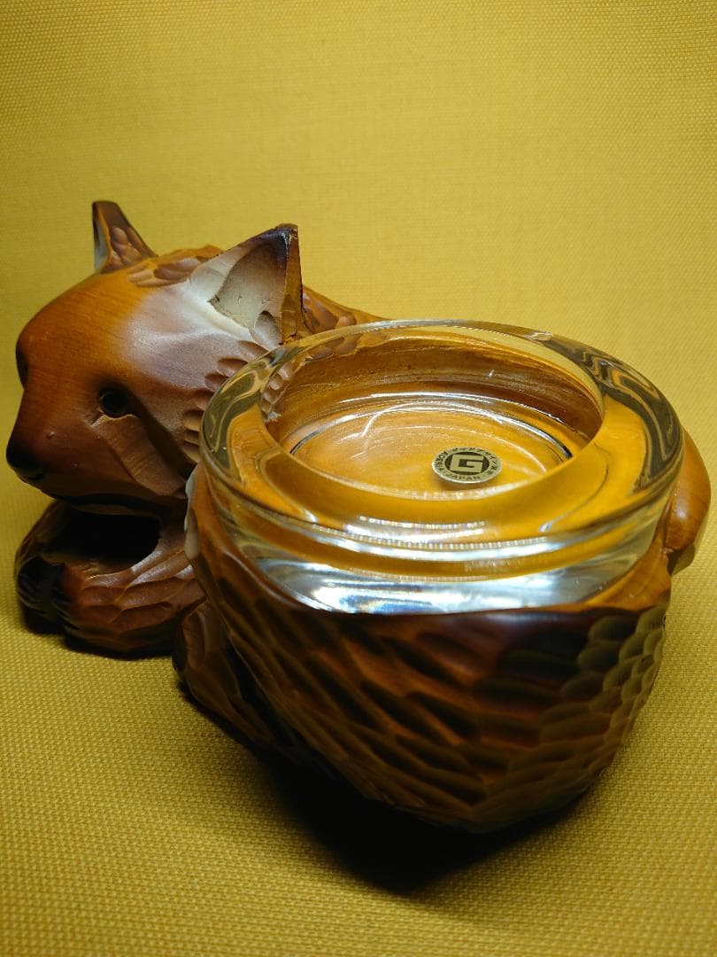 【美品】キツネ　狐　木彫　ガラス　置物　インテリア　工芸品　美術品　A1039