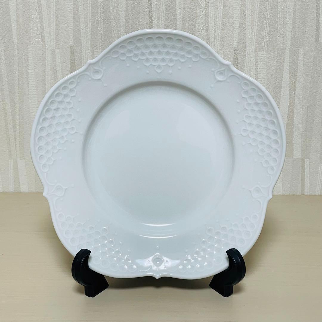 未使用 Meissen マイセン ホワイトレリーフ 皿 プレート 18.5cm