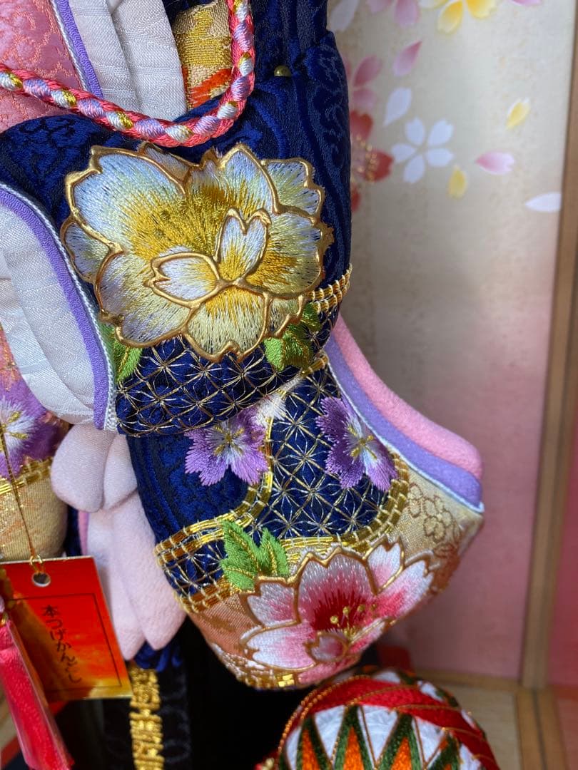 羽子板　振袖　ガラスケース１３号・サイズ間口約２９×奥行約２３×高さ約５５㎝