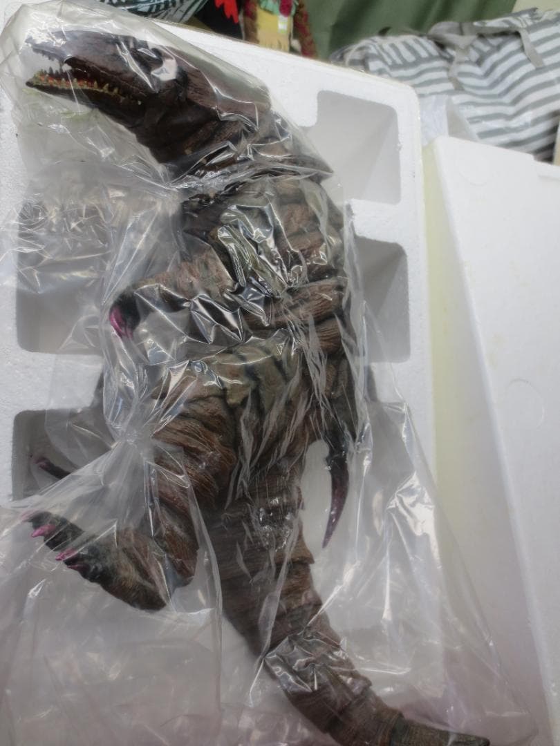 ACRO KAIJU REMIX シリーズ KRSxNIRASAWA テレスドン - メルカリ