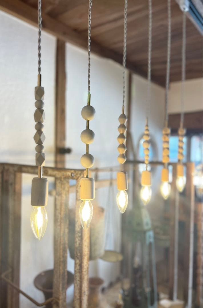 ウッドパーツのペンダントライト 木工照明
