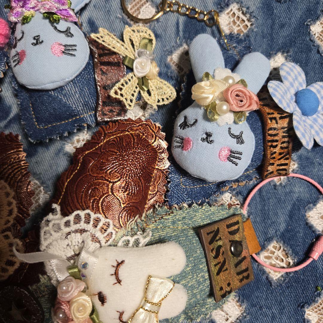 いちごパフェ☆デニムリメイクハンドメイドぷっくりチャーム　キーホルダー