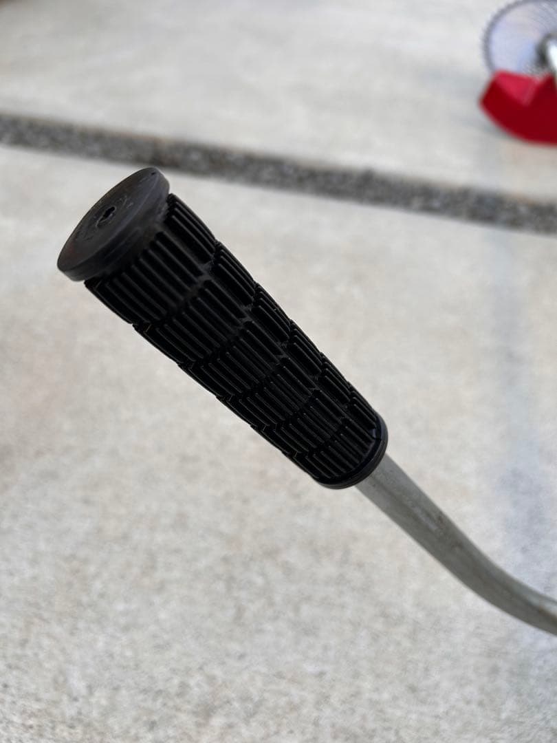 丸山製作所　マルヤマ　BIGM　刈払機　草刈機　CBC20 整備済み