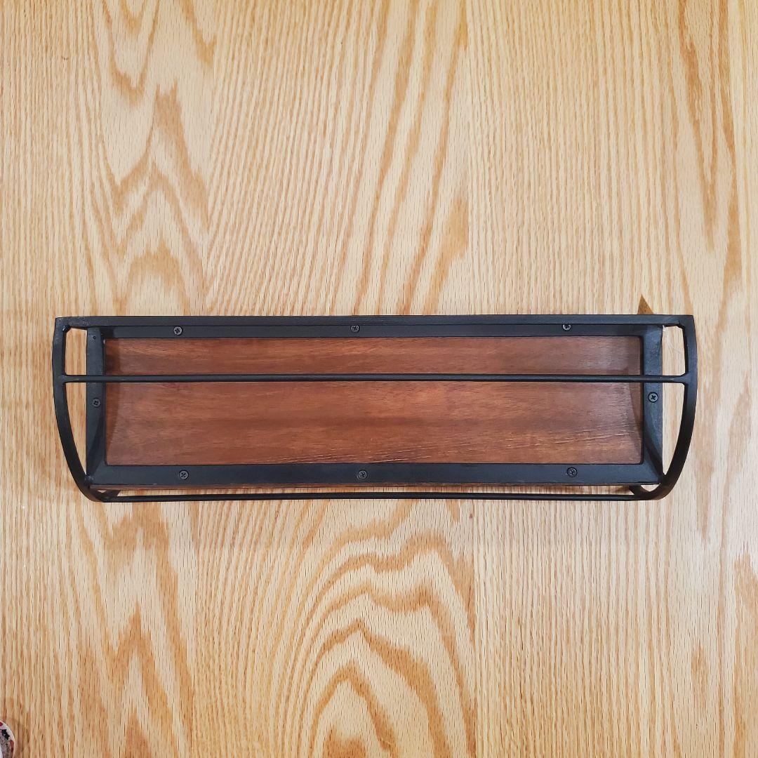 ★【新品・タグ付き】おしゃれな壁掛けラック★