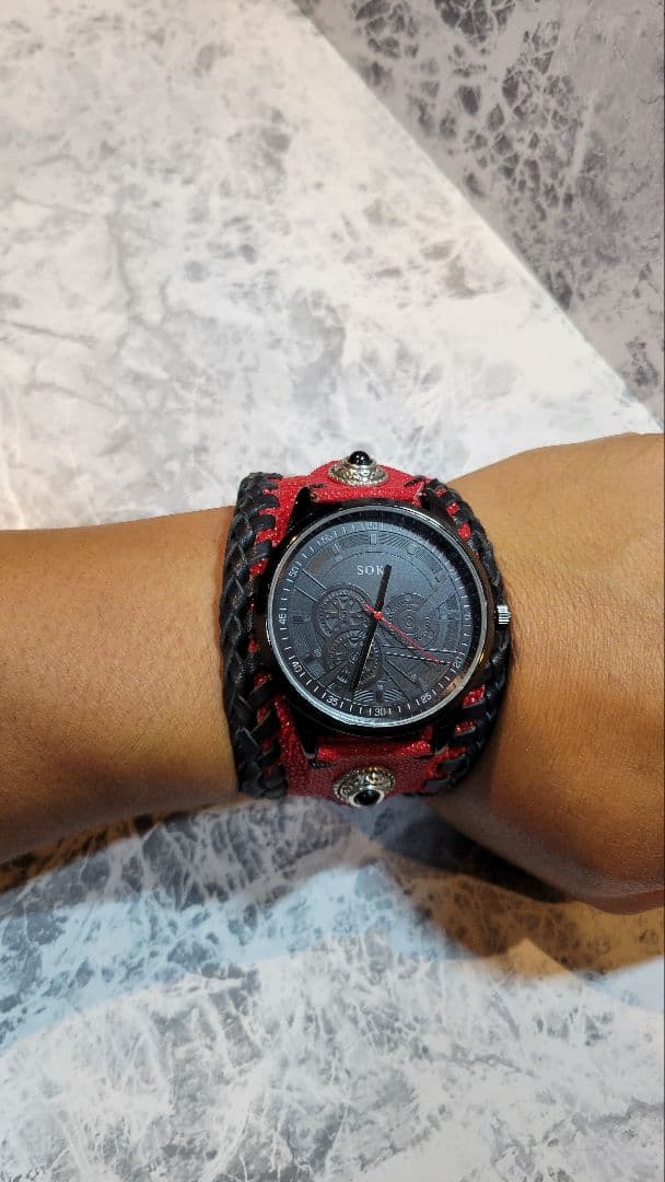 バングル腕時計　赤スティングレー(エイ革)