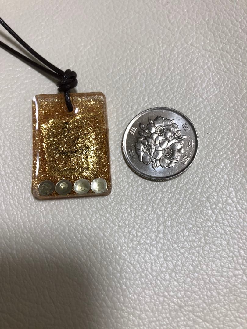 つけるだけで売り上げが上がる！！商売繁盛ペンダント！