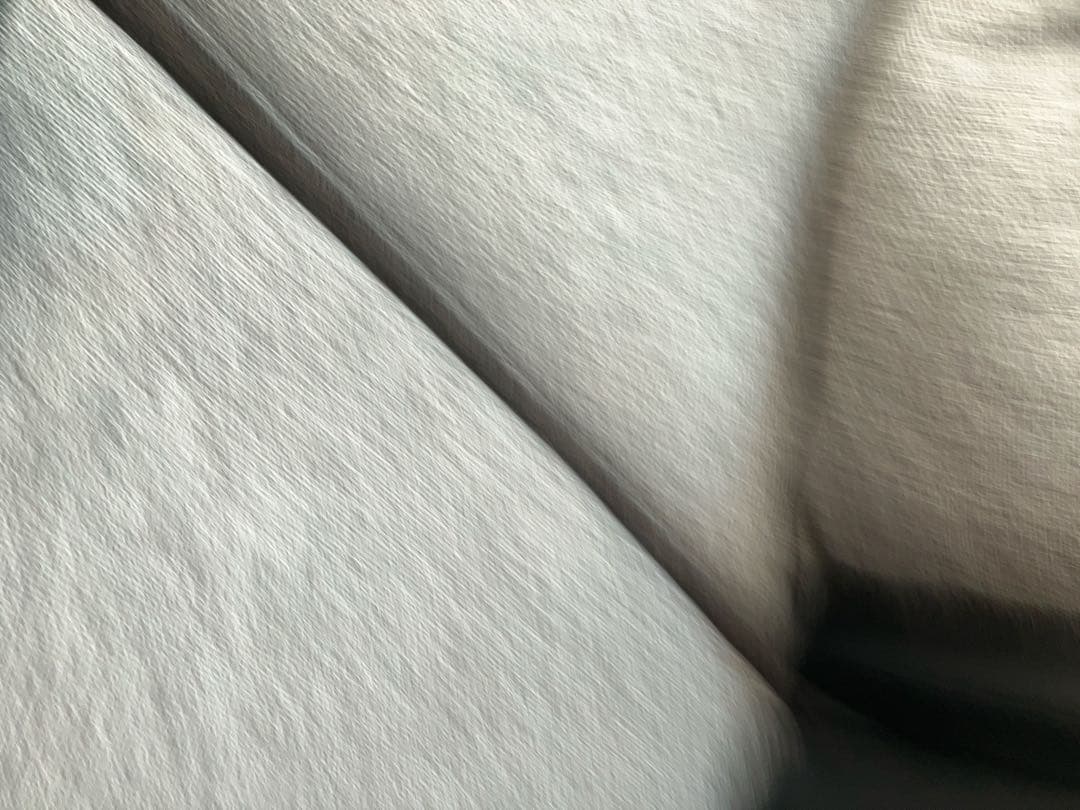 ソファー　カウチ　足伸ばせる　1人掛け　アルモニア風　グレー