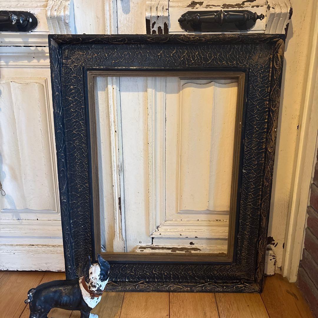 大きいフレームになります。額縁　アンティーク