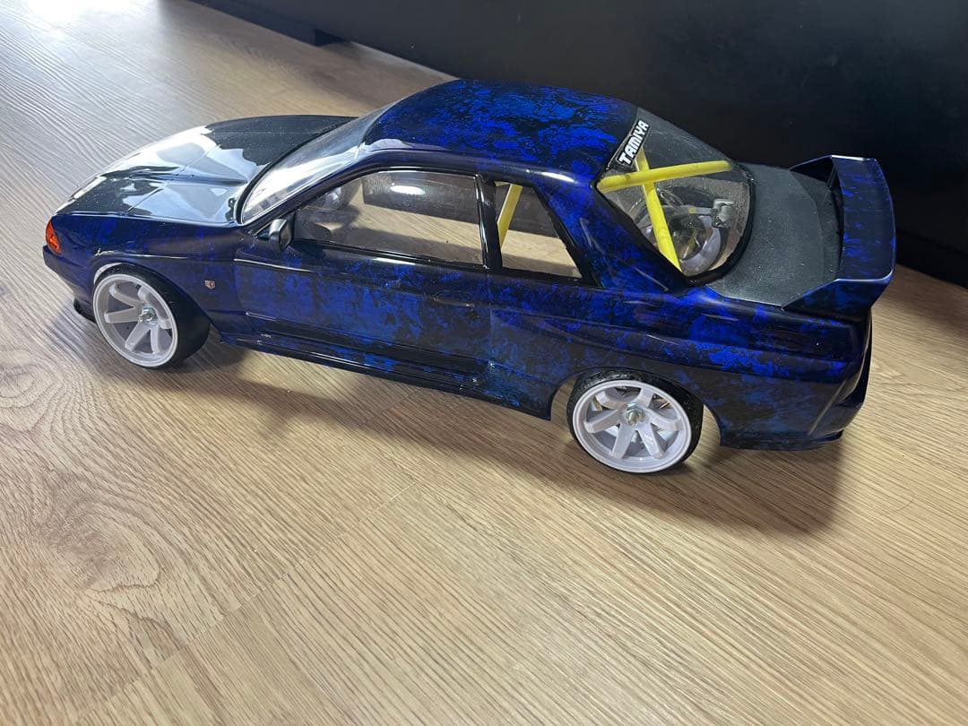 3232 ラジコン ボディ ラジドリ R32 ボディー