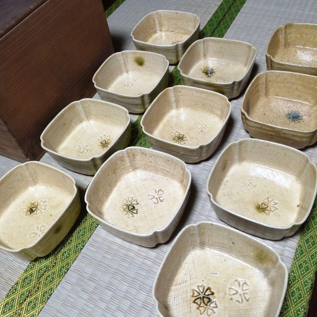 瀬戸焼　加藤丈助　黄瀬戸角向付　11客　大正〜昭和初期