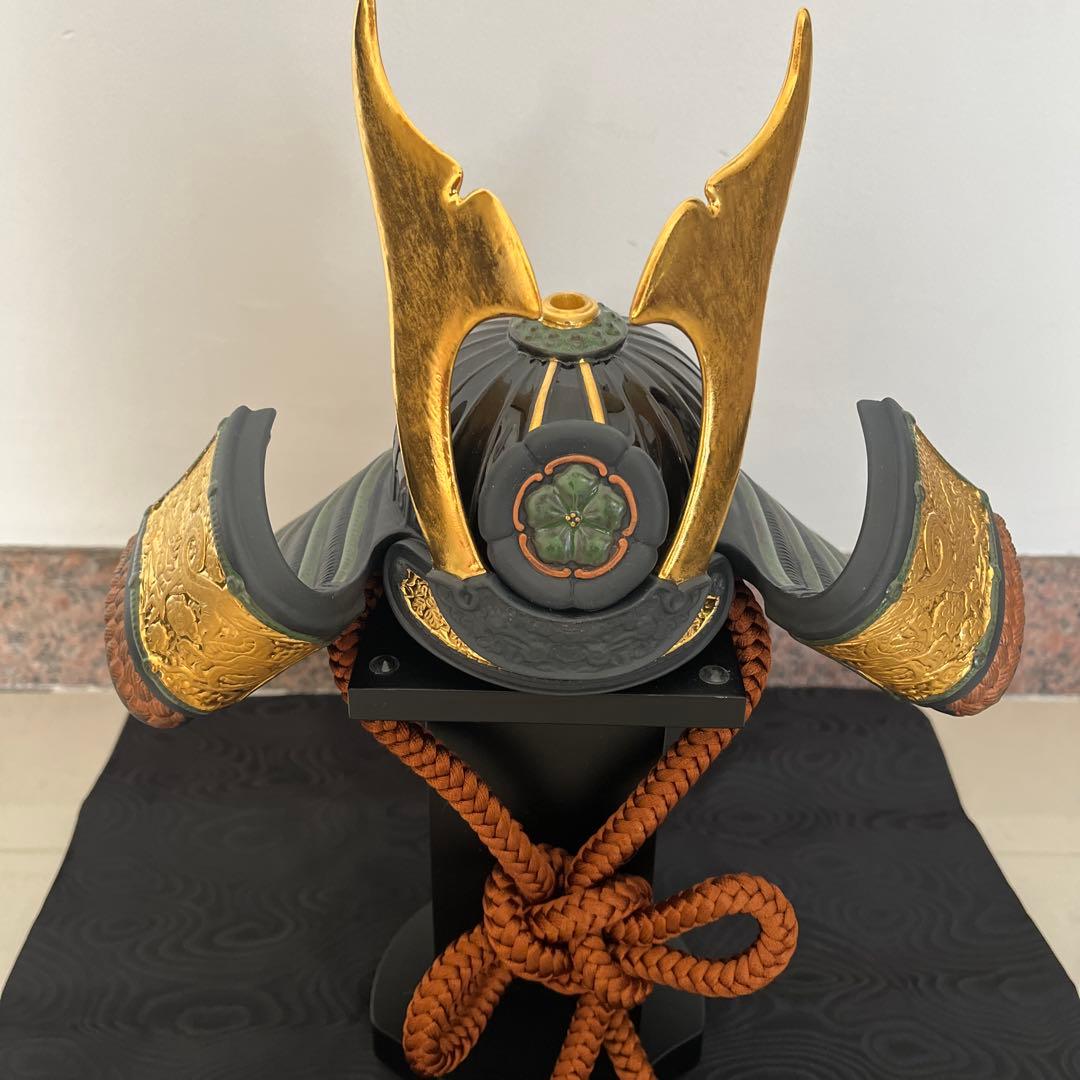 LLADRÓ 武士の兜 グリーングレーと金 約30cm
