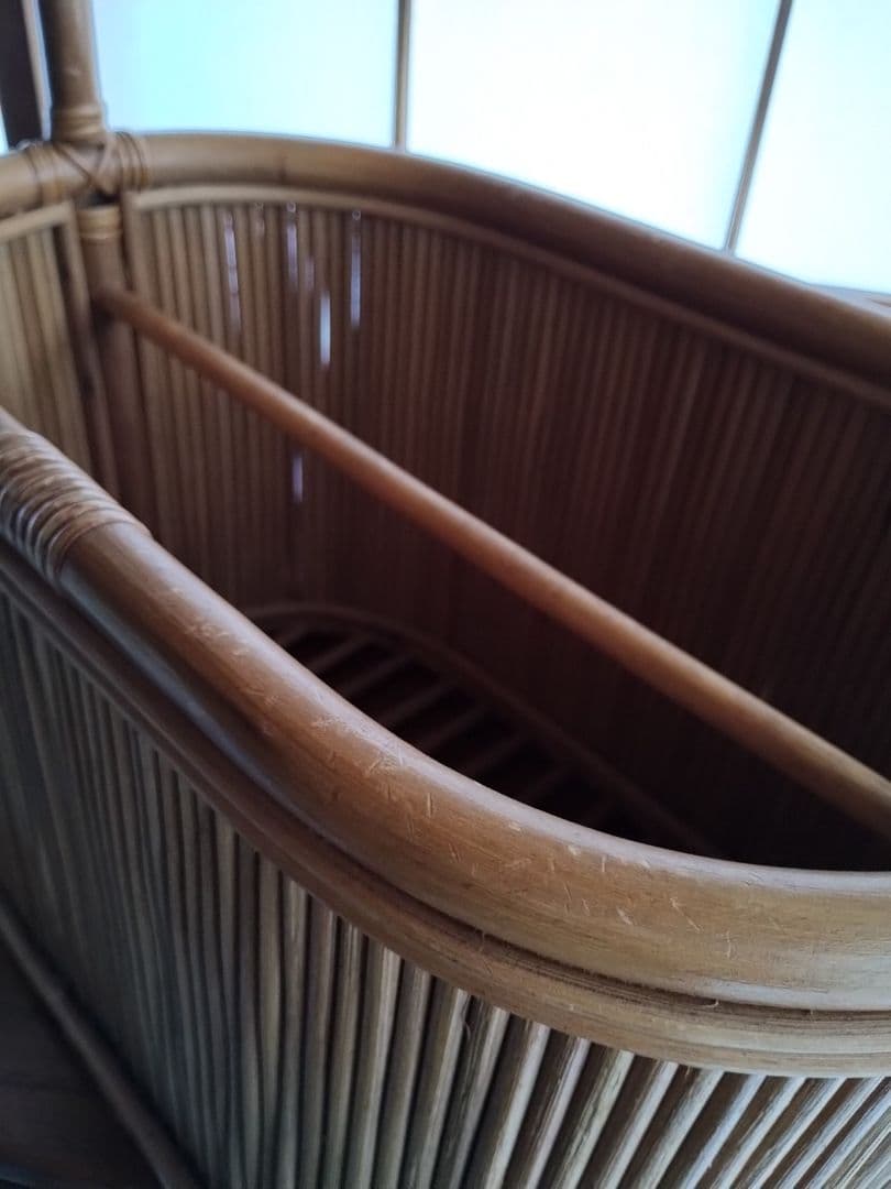 ヴィンテージ　籐小物　ラタン　バンブー　ハンドル付きバスケット　マガジンラック