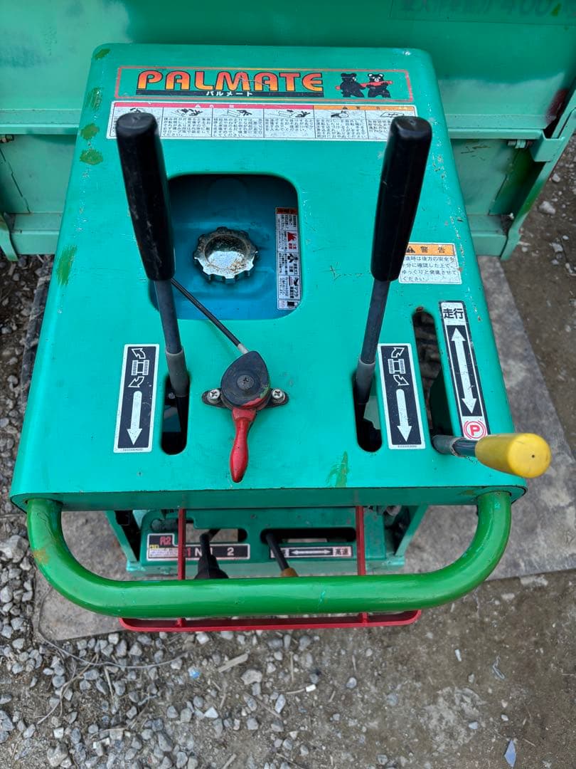 筑水キャニコムクローラー運搬車 BC40 4.2馬力 手動ダンプ積載400kg