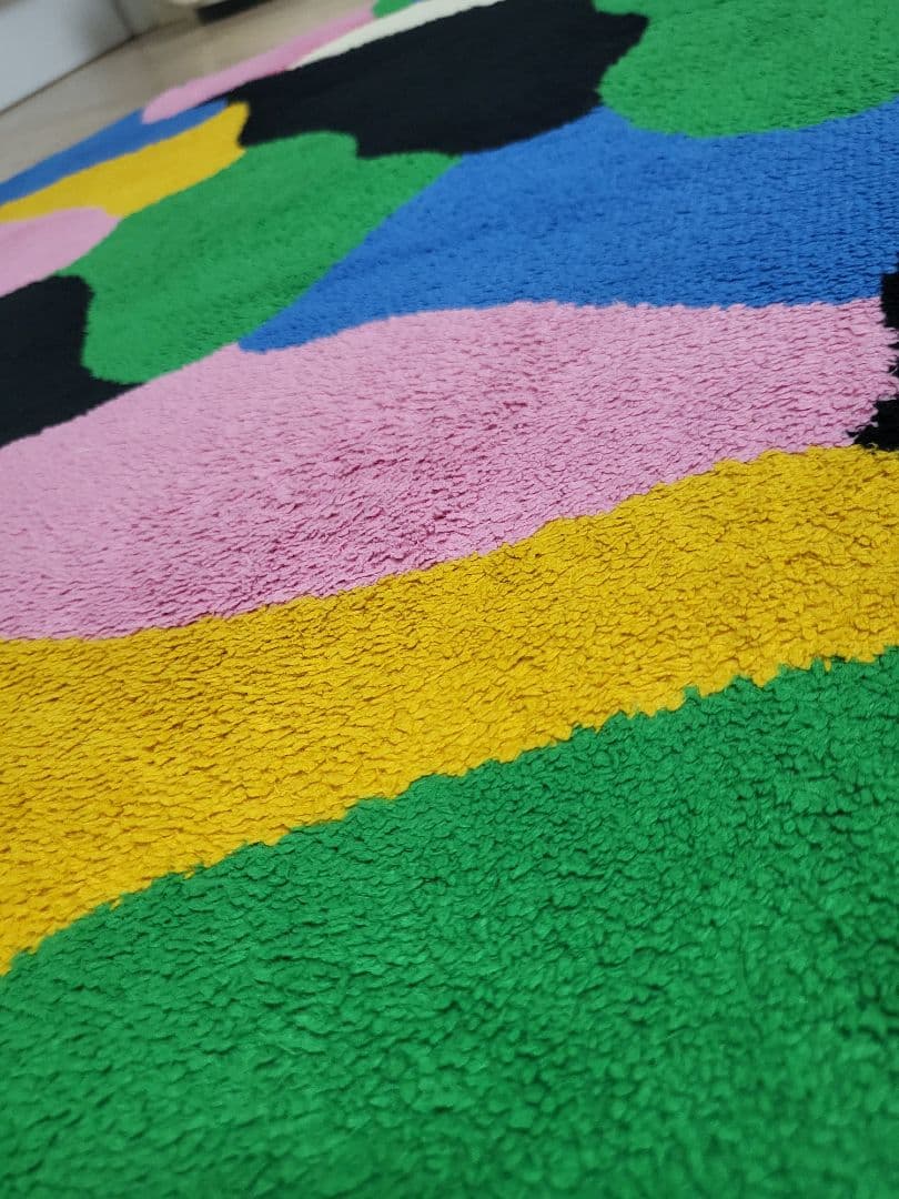 IKEA ラグ イドロッツハル マルチカラー - メルカリ