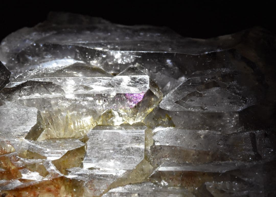 インド タミル・ナードゥ カルール産 ピンクファイヤークォーツ ジャガレータイプ