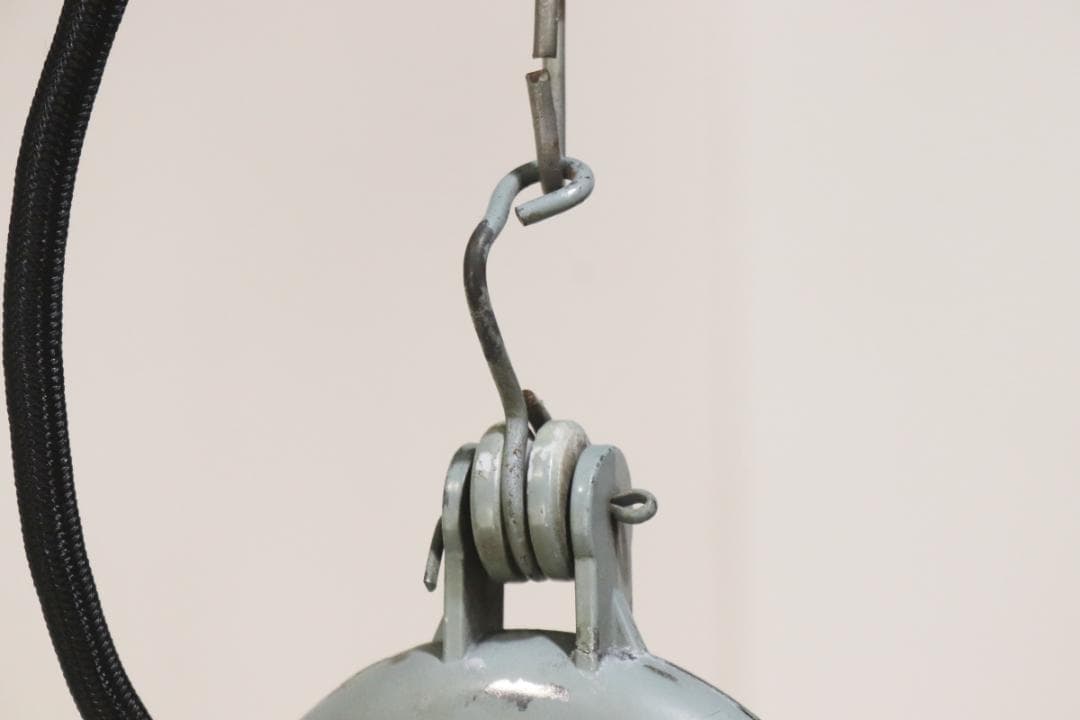 ヴィンテージ ペンダントライト ランプ 照明 吊り下げ アルミシェード 1