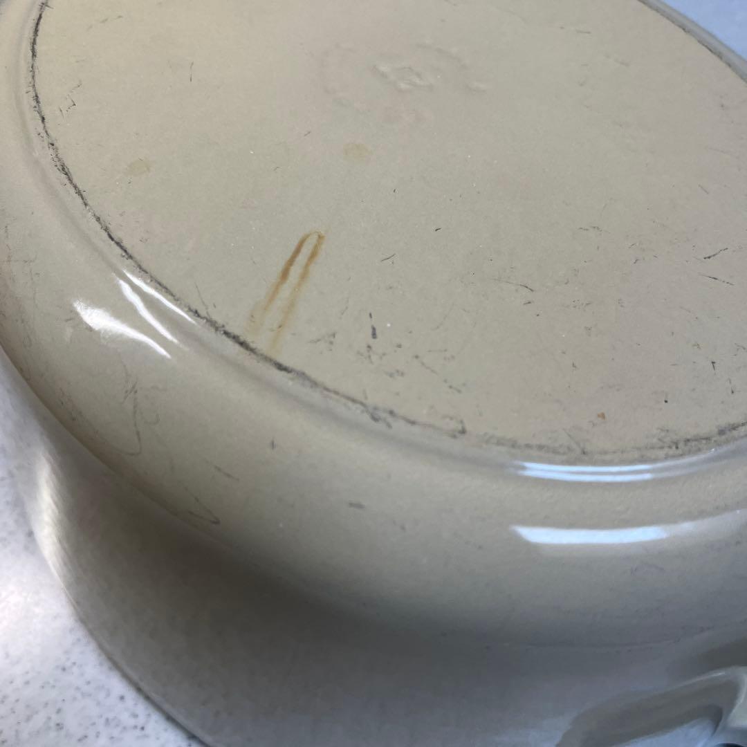 ル・クルーゼ　ベージュ　オーバル 27センチ　琺瑯両手鍋