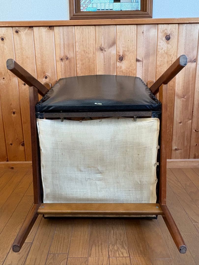 liyeye【カリモク】Kチェア ①