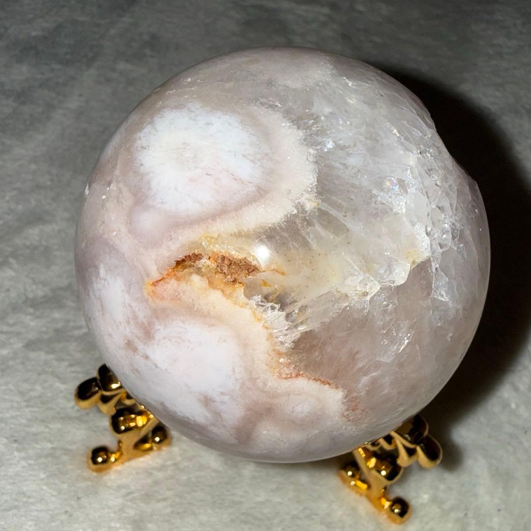 桜瑪瑙　スフィア　球体 置物 淡いピンク　ピンクアメジスト　6.5cm