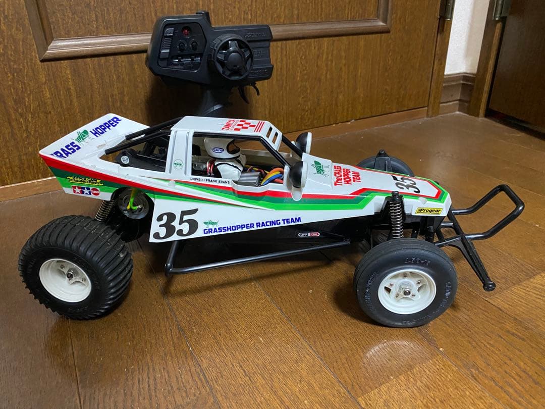 タミヤ　グラスホッパー　2.4G XB バギー　ラジコン