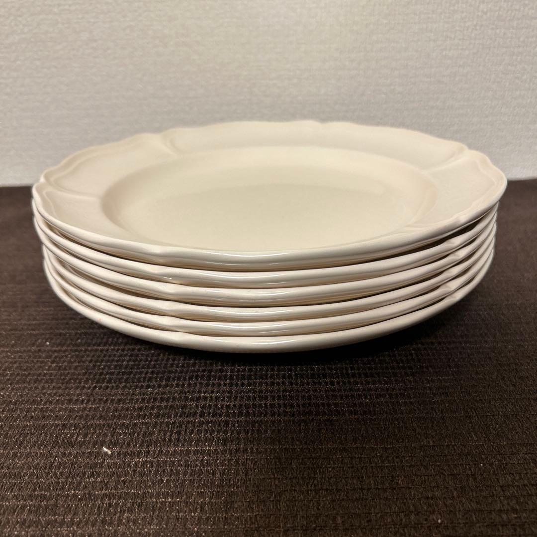 ウェッジウッド　クイーンズプレーン　ディナープレート　26cm