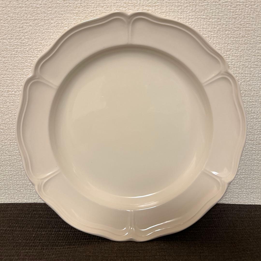 ウェッジウッド　クイーンズプレーン　ディナープレート　26cm