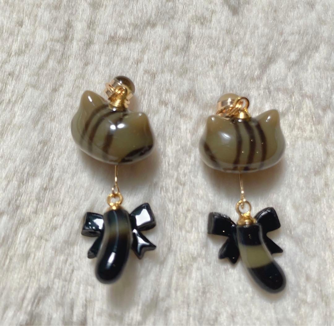ちまっと♡トラ猫ちゃん風　しっぽゆらゆら♡ピアス/イヤリング✩*॰¨