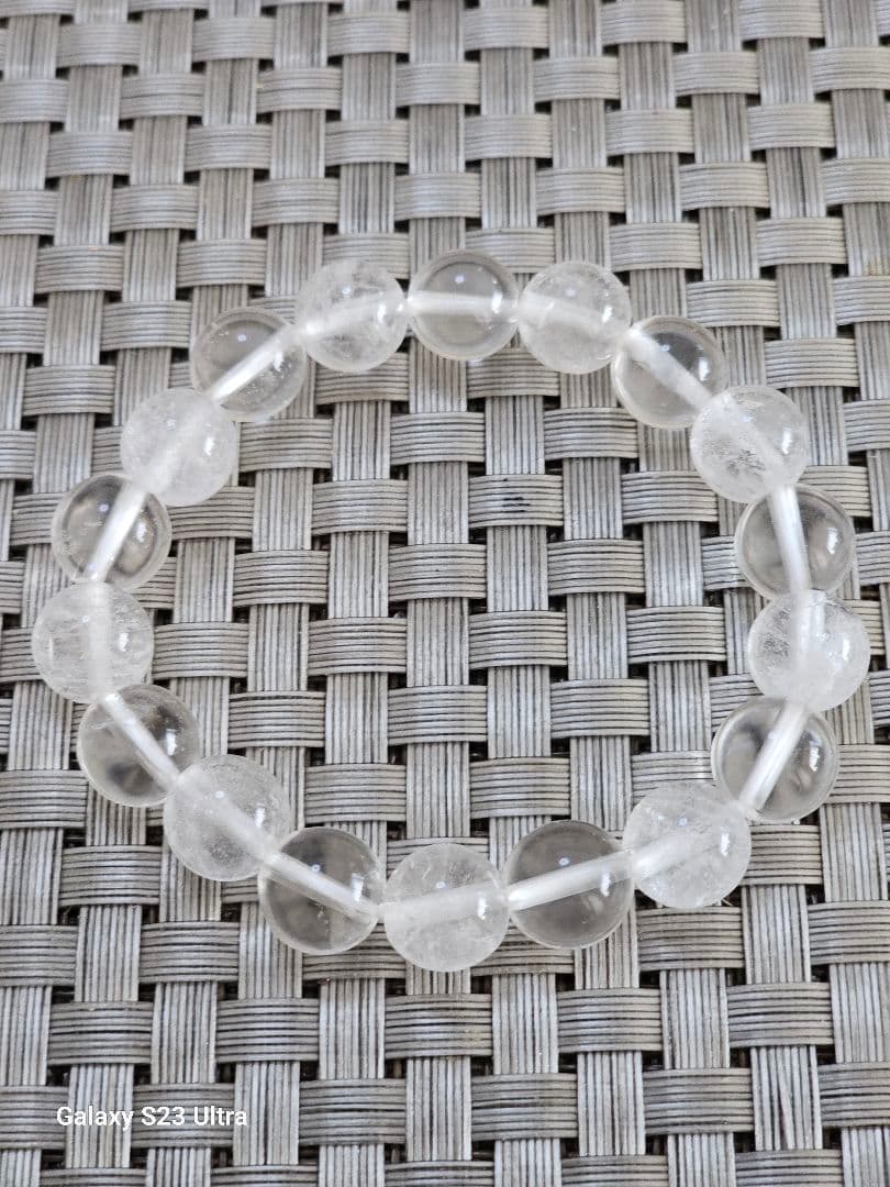 黒平産１０mm水晶１８玉ブレスレット