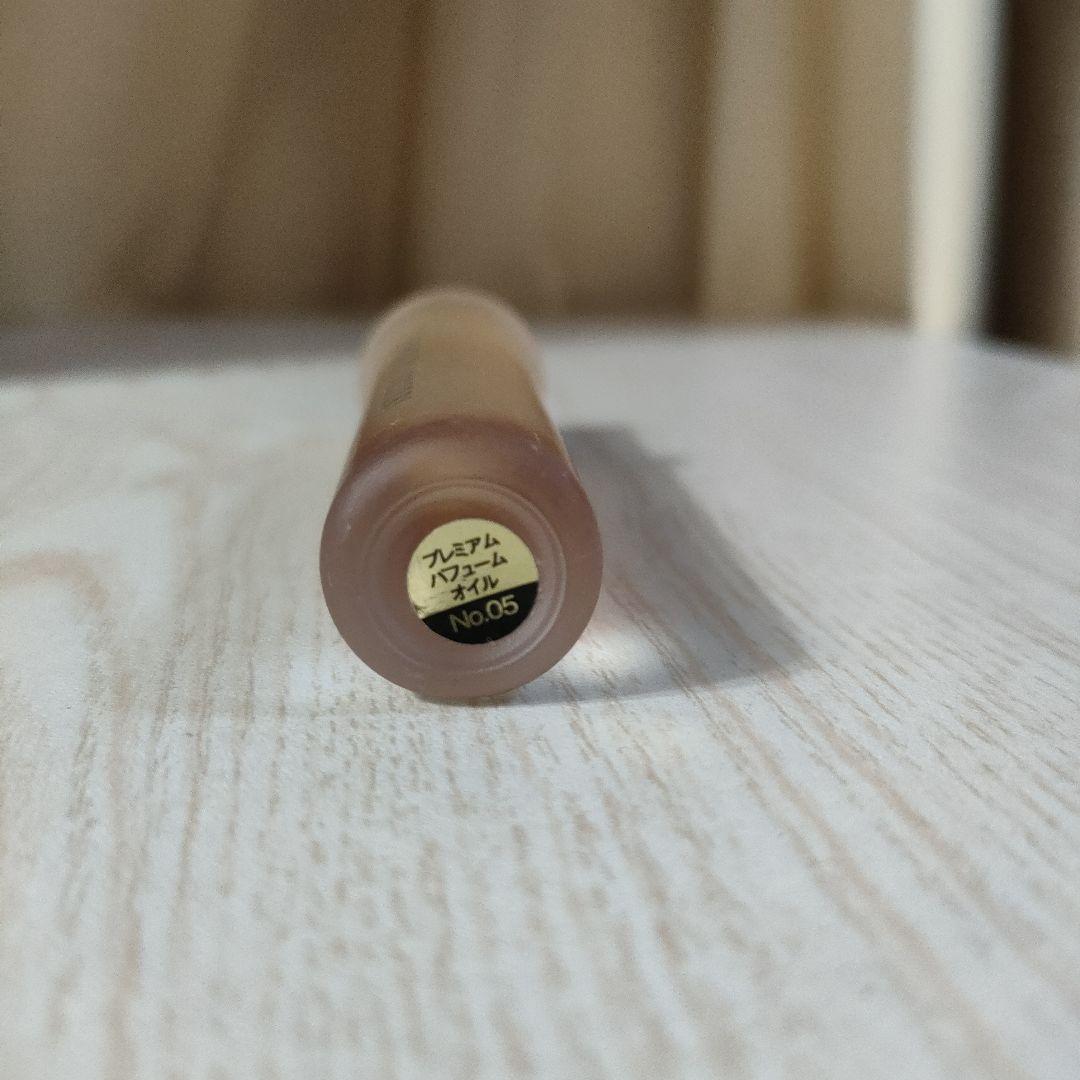 PERFUME OIL FACTORY premium 05 - メルカリ