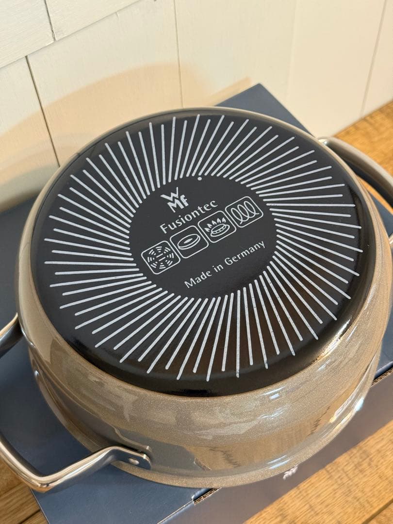 新品 フュージョンテック ミネラル ローキャセロール 20cm DR