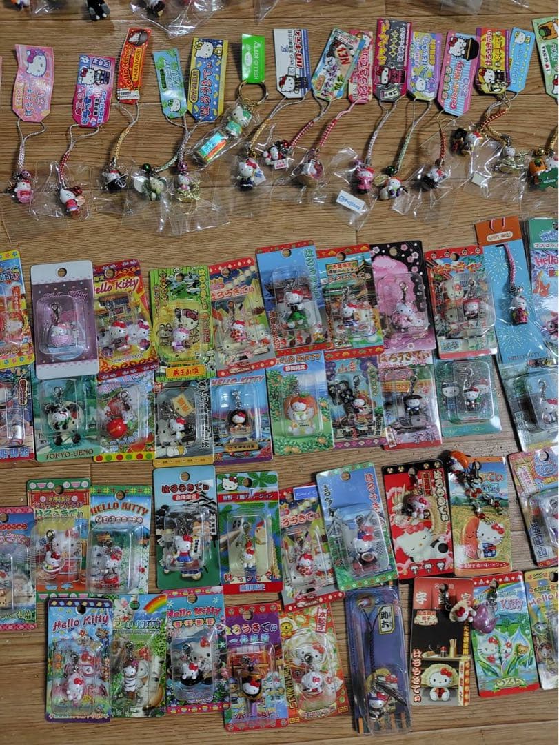 ハローキティ 根付け ストラップ チャーム ペン　キーホルダー　240点　#12
