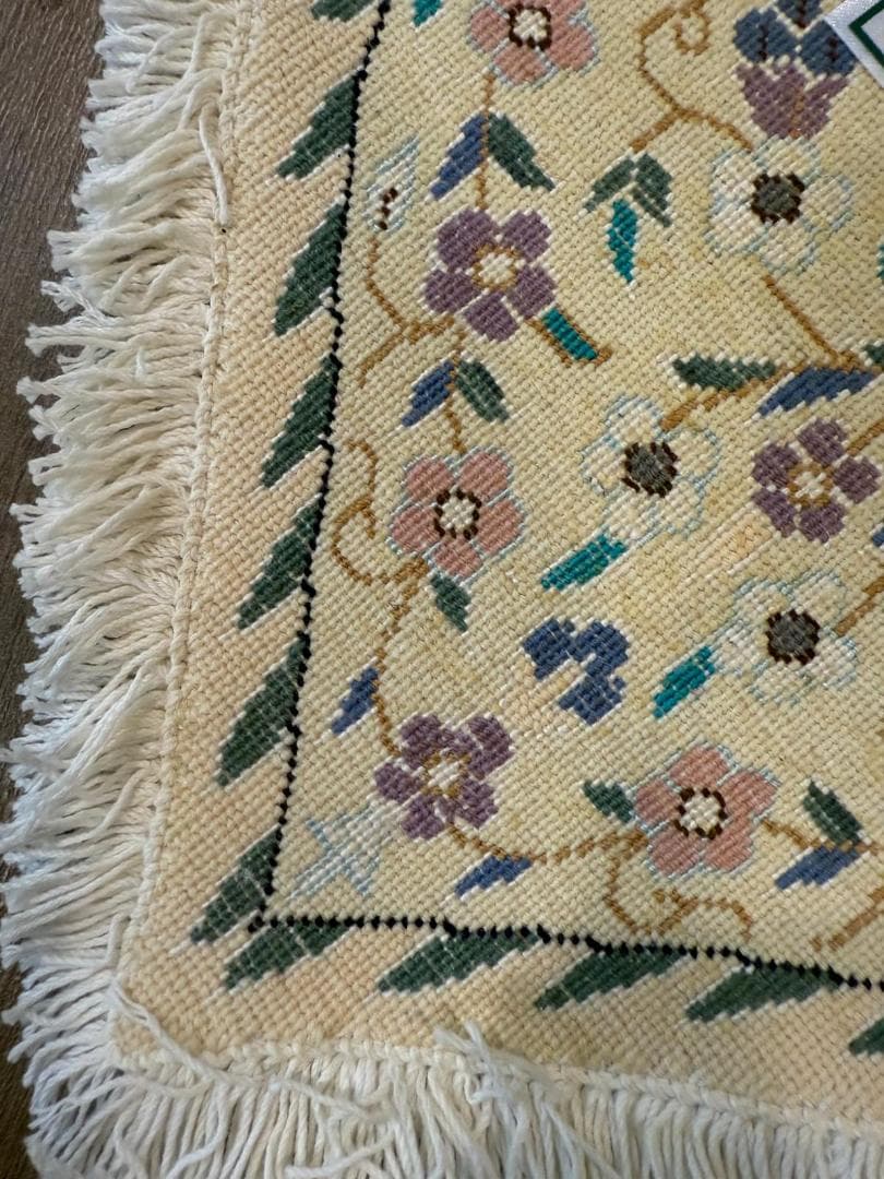 ペルシャ絨毯 ナイン産 ハート型ラグ 35cm 手織りバレンタイン 希少