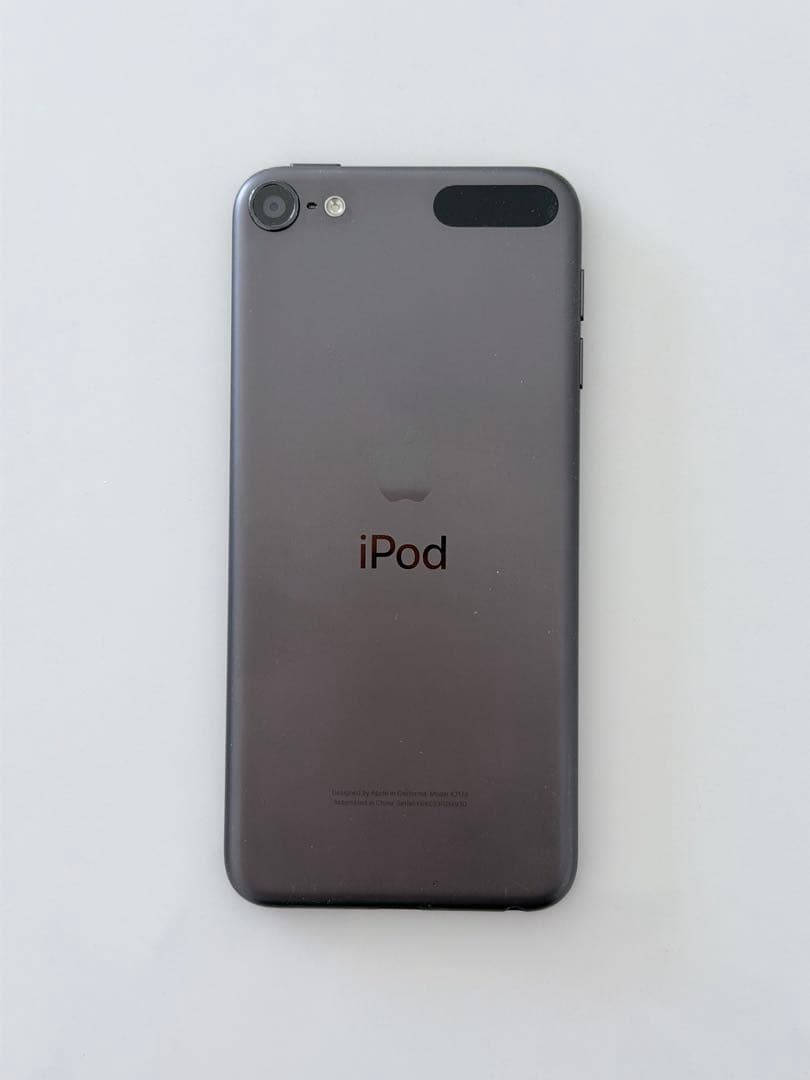 Apple iPod touch (第7世代) スペースグレー　ケース付き