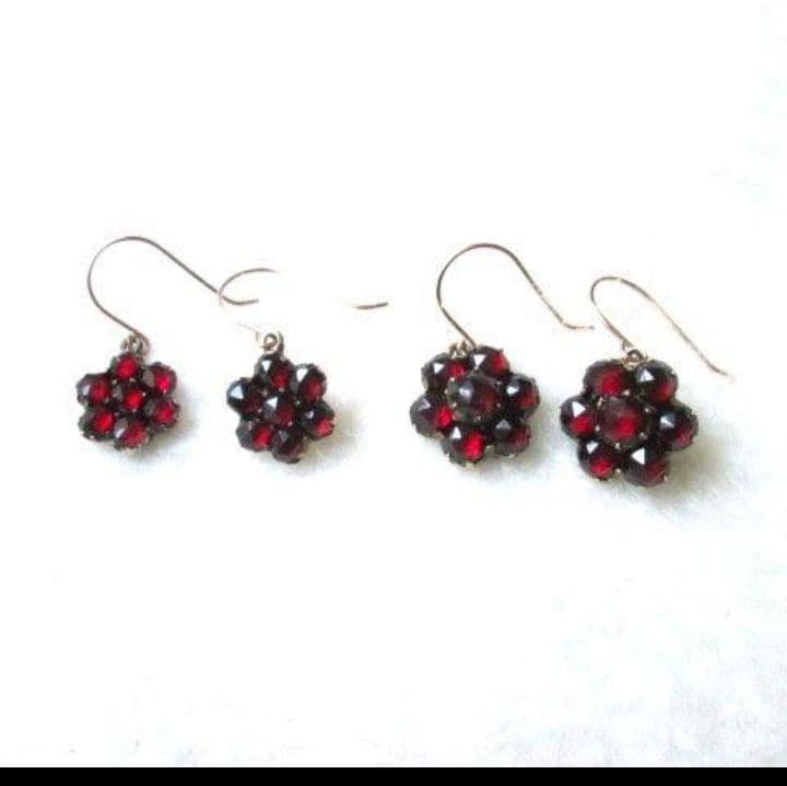 アンティーク　ガーネット　ピアス小②　10金の金具　リメイク　ヴィクトリアン