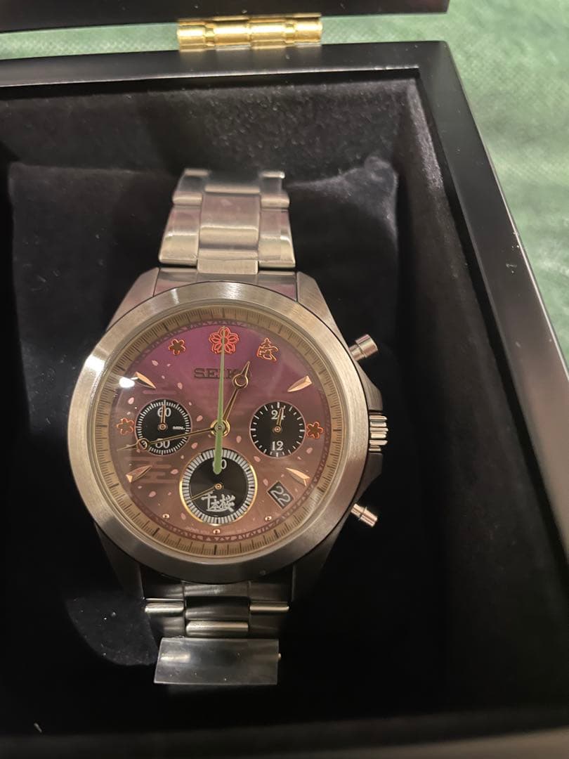 初音ミク 千本桜 コラボ腕時計オルゴールボックス付き Lサイズ