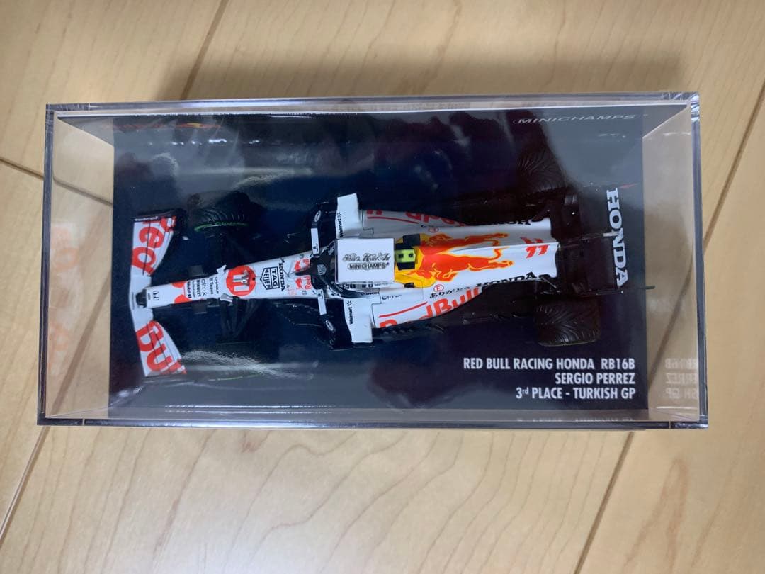 ミニカー MINICHAMPS RB16B SERGIOPERREZ 1/43